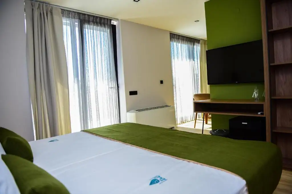 img_id_730969.webp