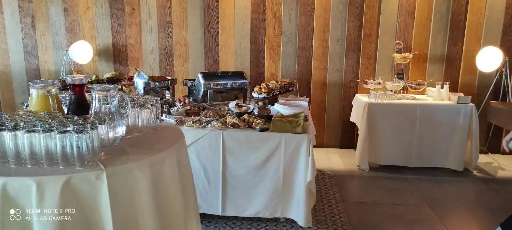 img_id_730997.webp