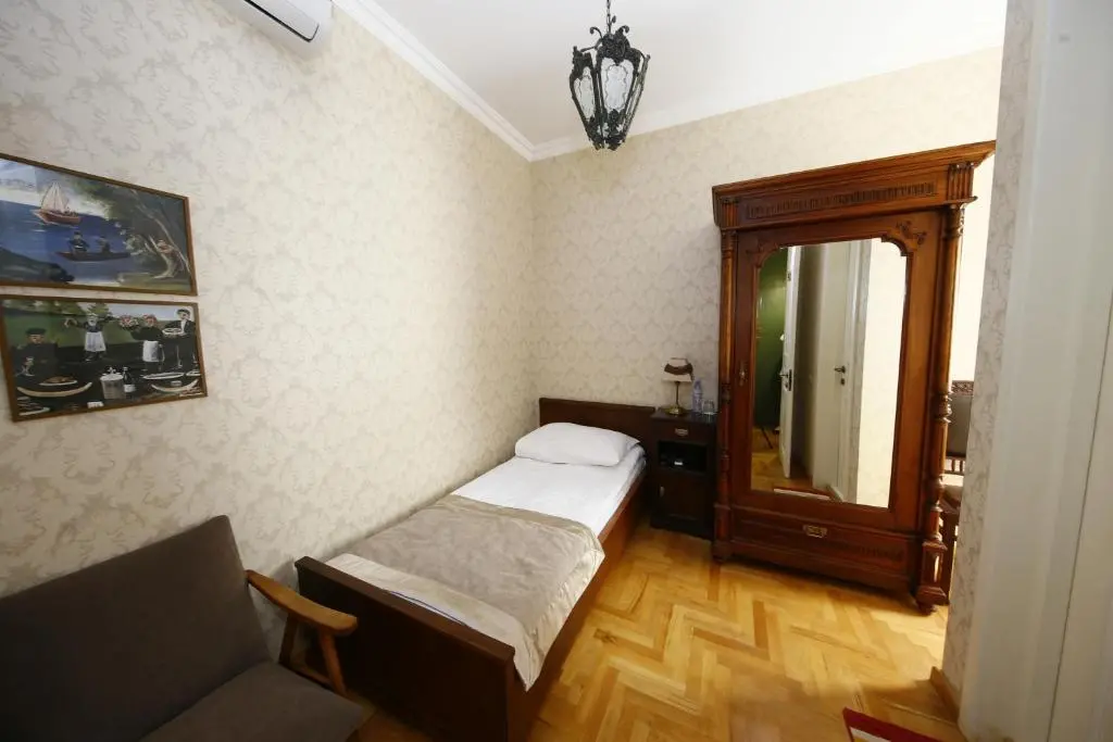 img_id_730855.webp