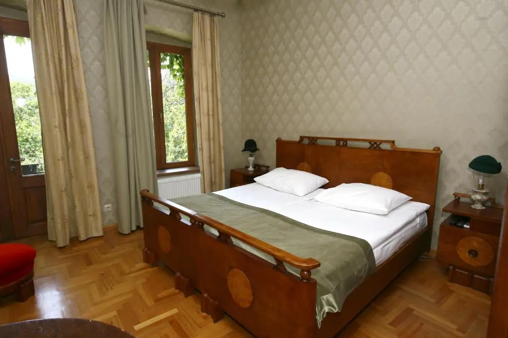 img_id_730888.webp