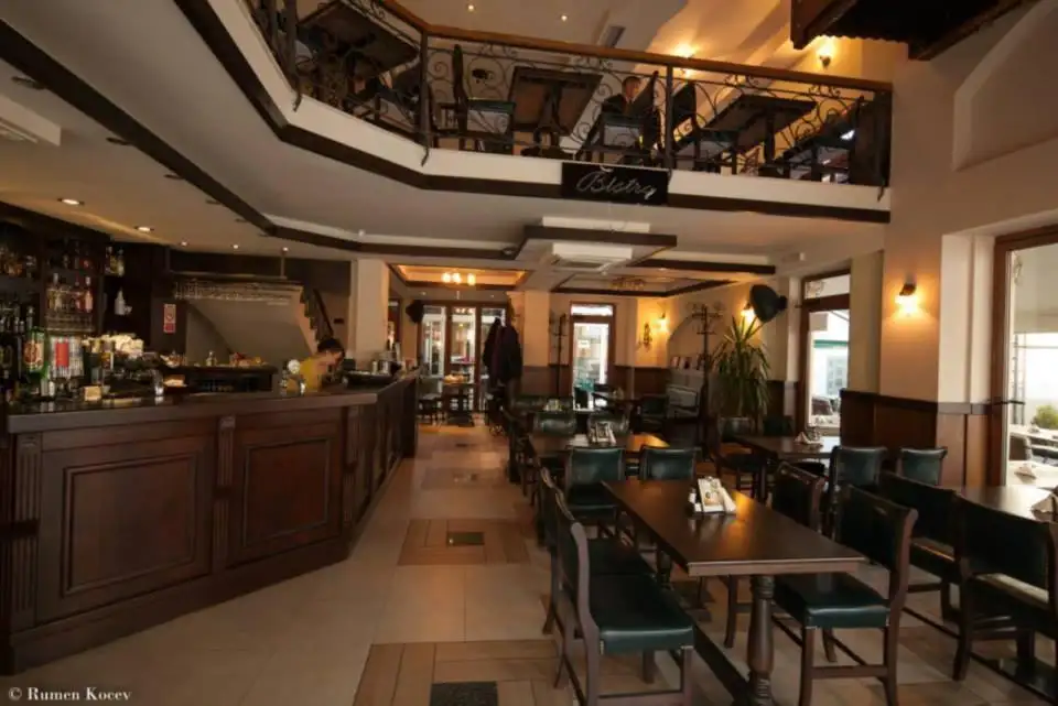 img_id_731185.webp