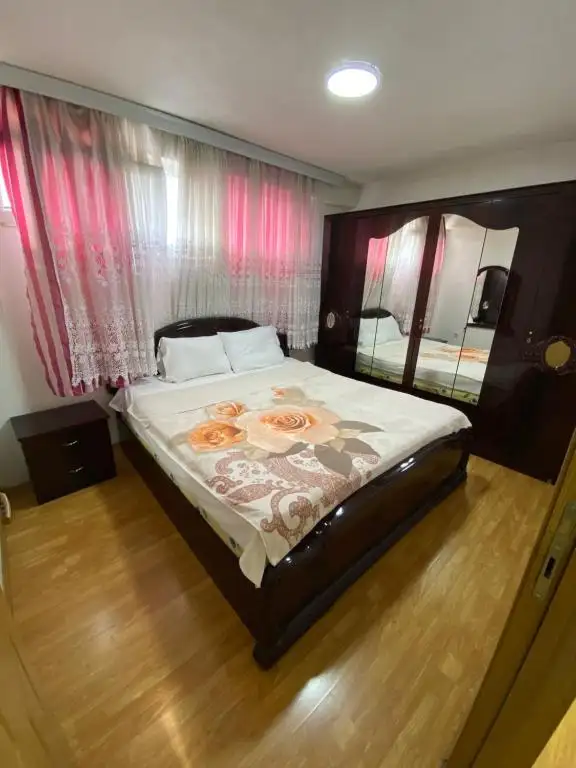 img_id_734117.webp