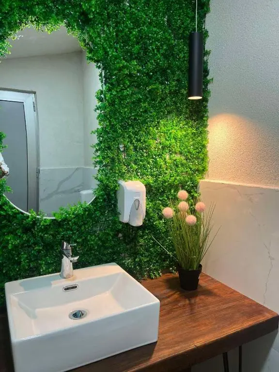 img_id_735058.webp