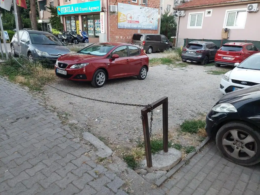 img_id_736317.webp