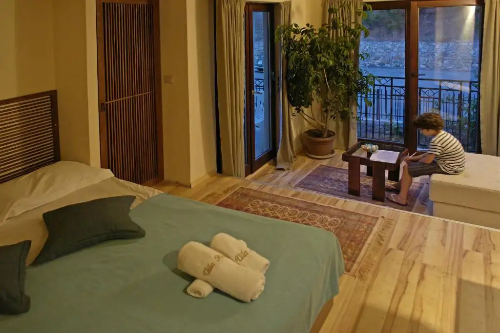 img_id_736394.webp