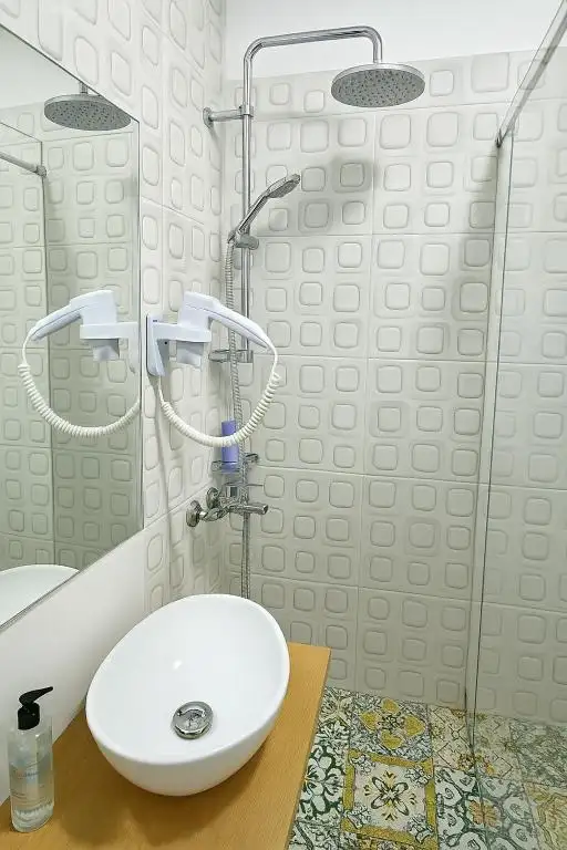 img_id_738013.webp