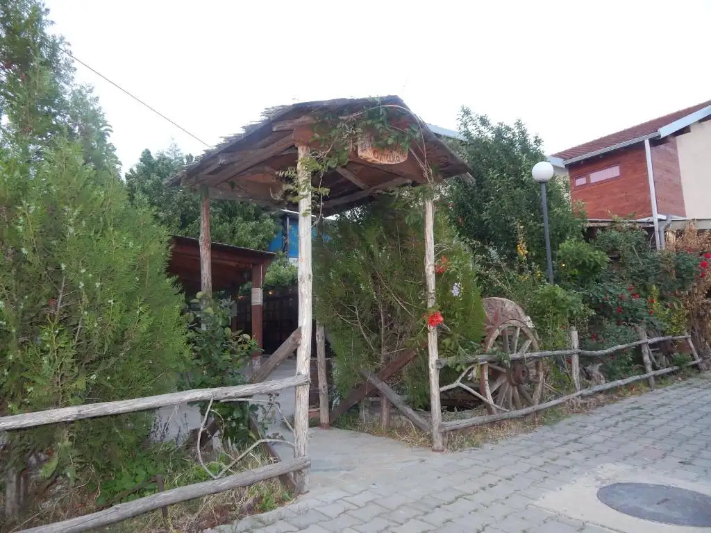 img_id_739380.webp