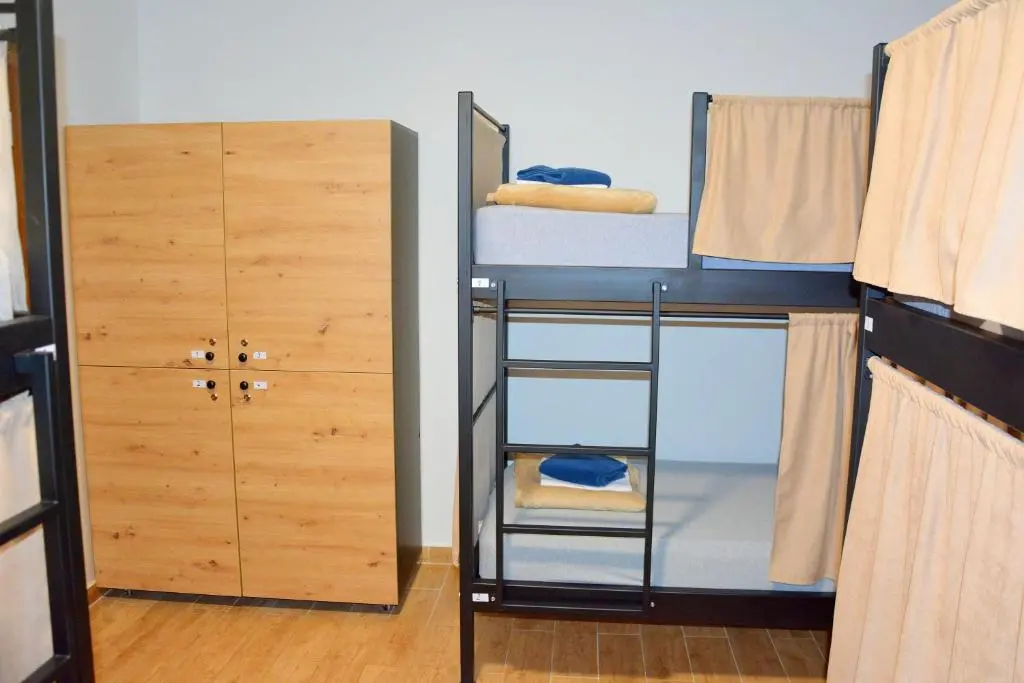 img_id_741131.webp