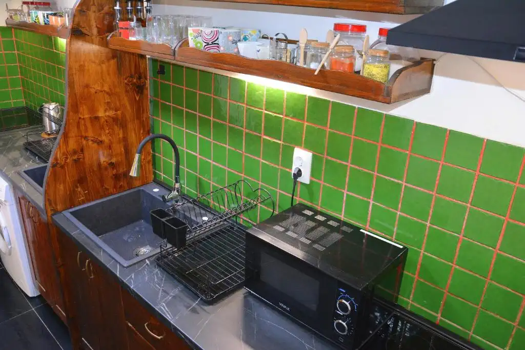 img_id_741155.webp