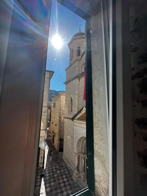 img_id_811262.webp