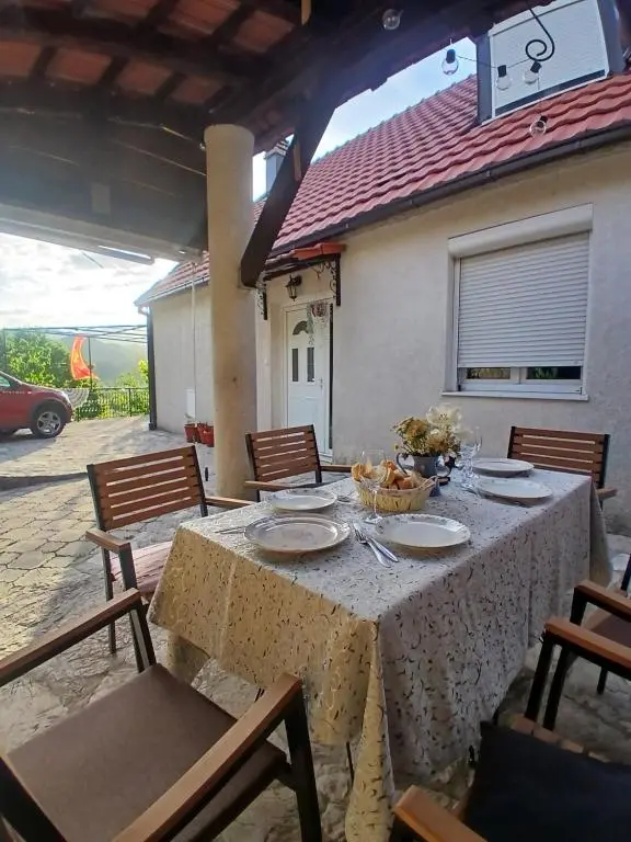 img_id_742169.webp