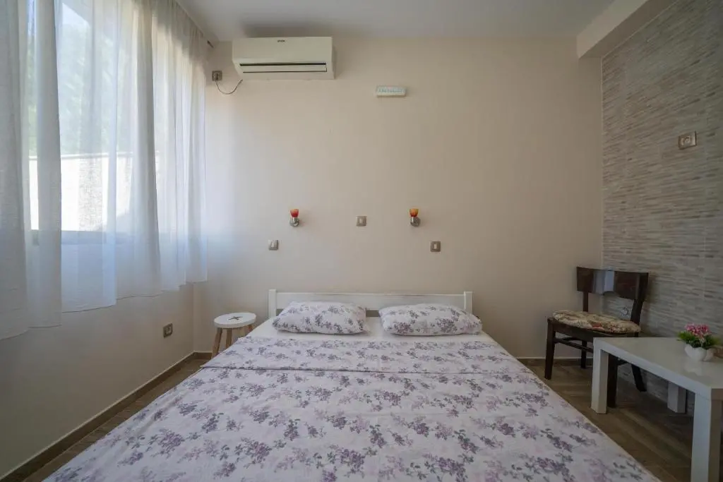 img_id_745975.webp