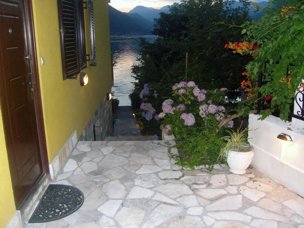 img_id_746207.webp