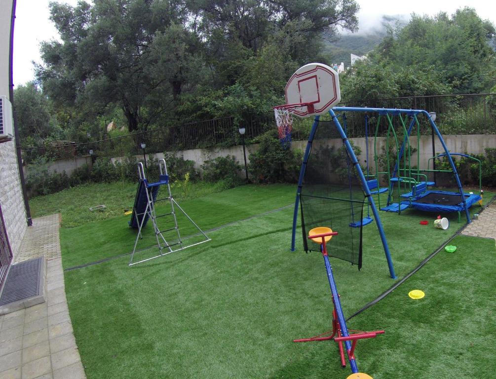 img_id_748938.jpg