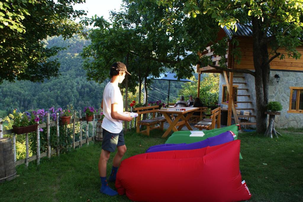img_id_749420.jpg