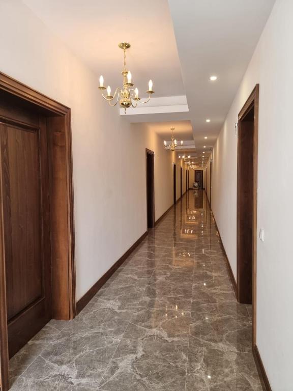 img_id_752199.jpg