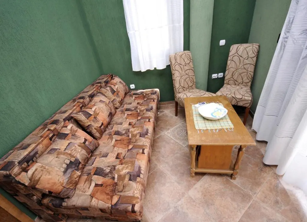 img_id_754008.webp