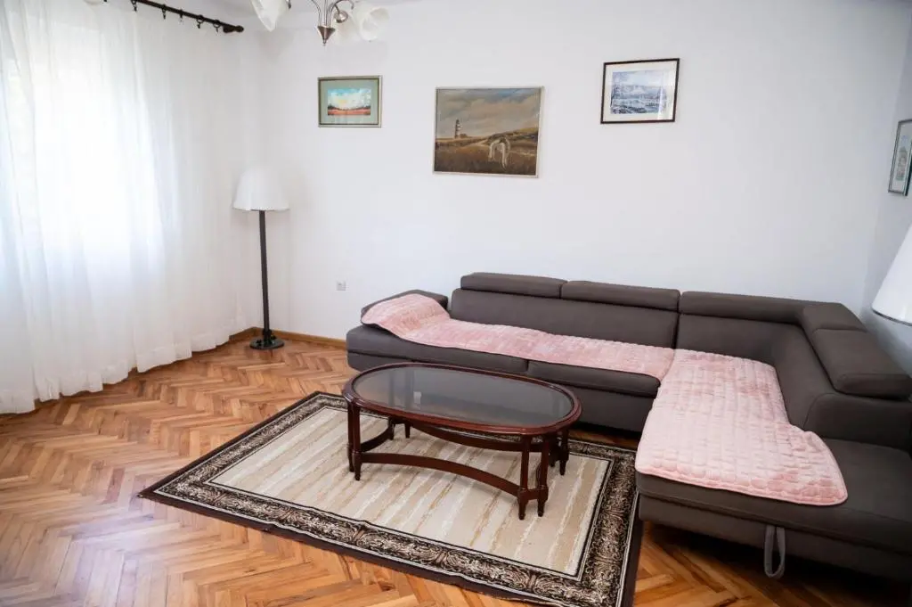 img_id_754684.webp