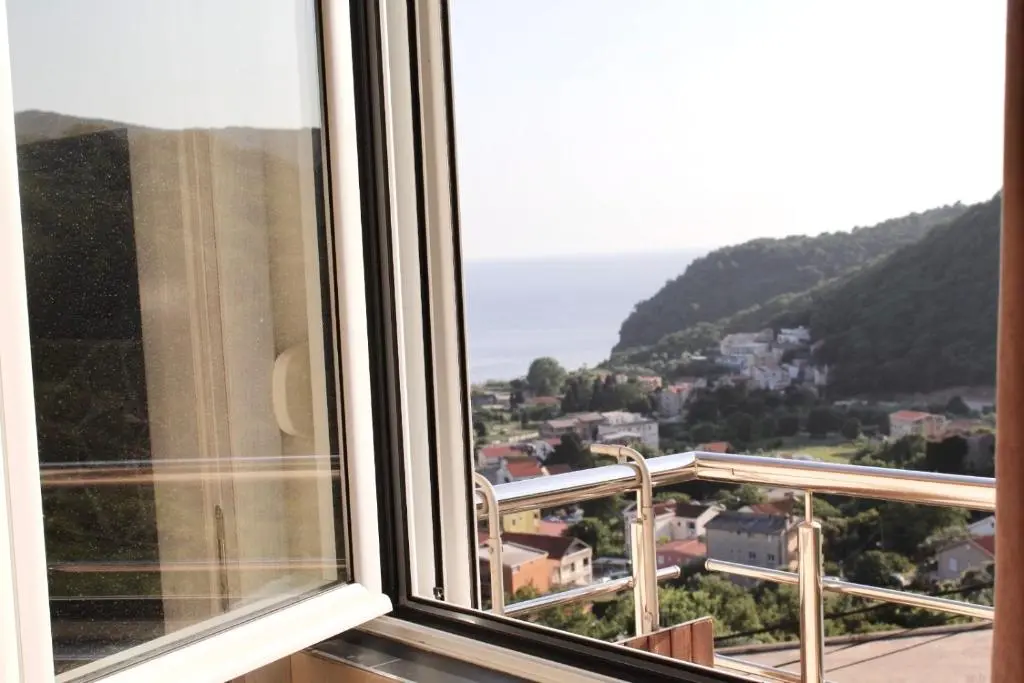 img_id_756640.webp