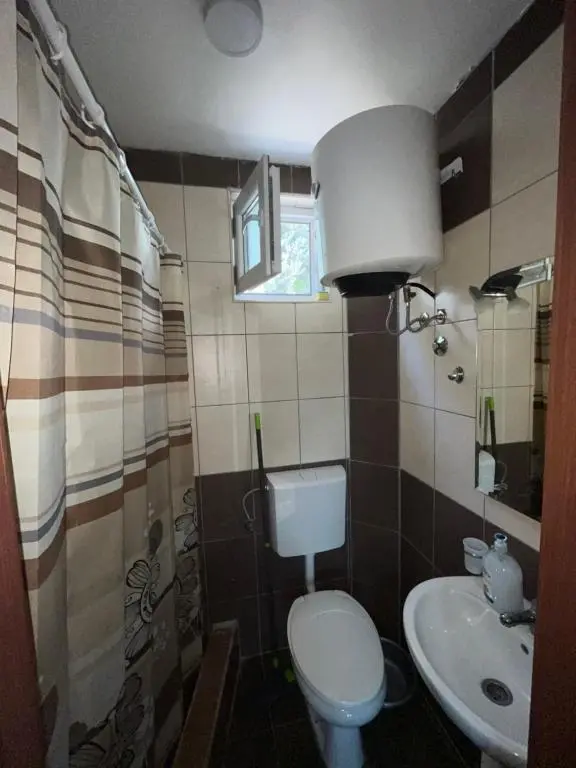 img_id_758315.webp