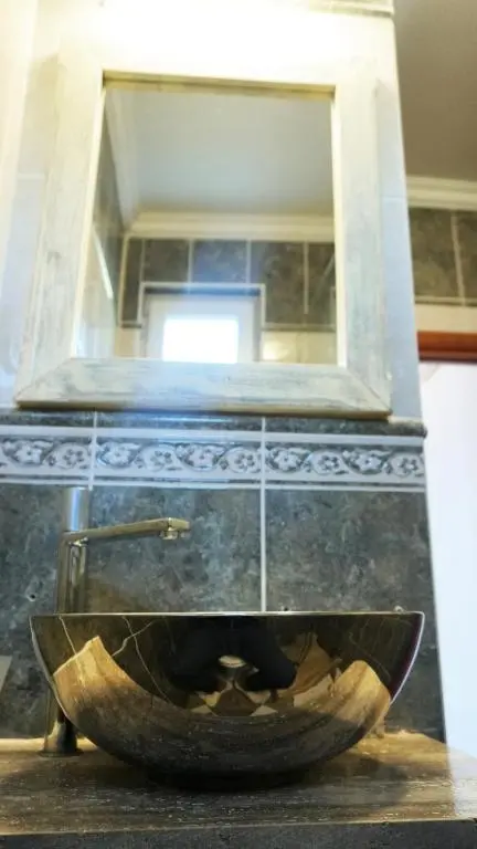 img_id_759799.webp