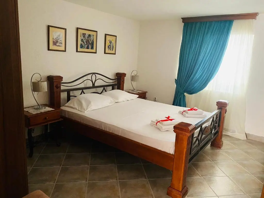 img_id_760058.webp