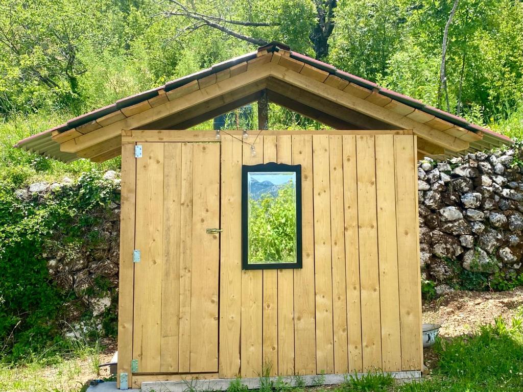 img_id_762676.jpg