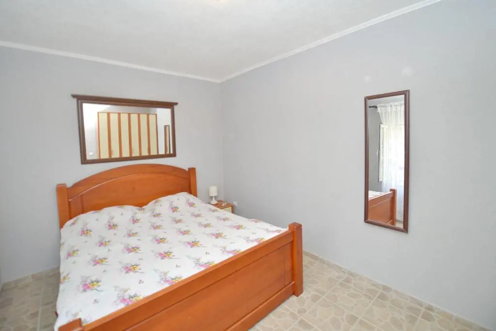 img_id_765144.webp