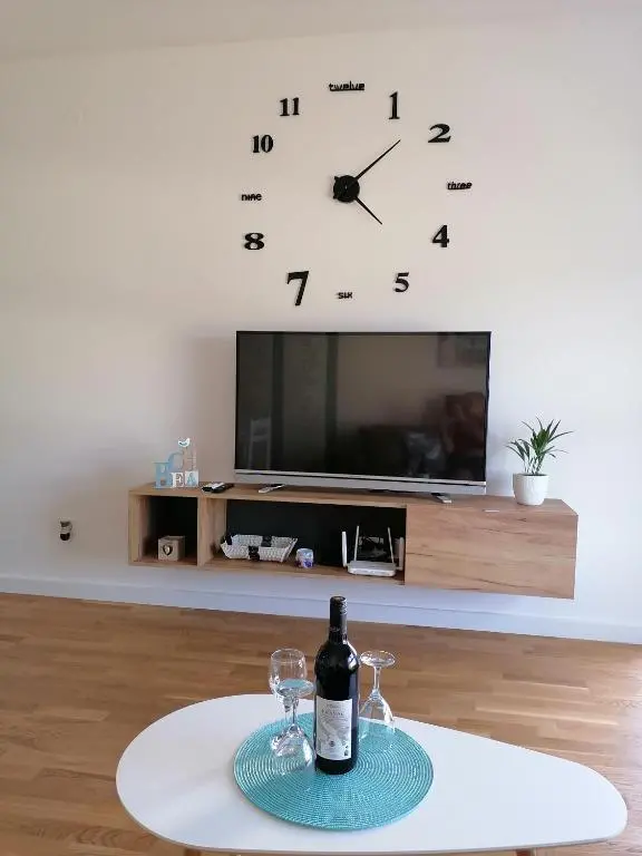 img_id_766324.webp