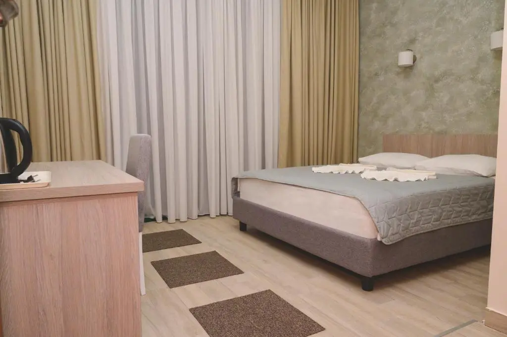 img_id_767954.webp