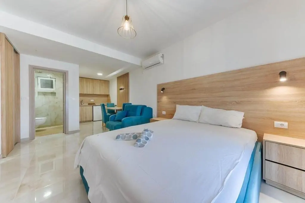 img_id_768732.webp