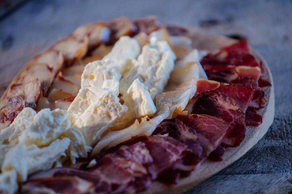 img_id_769321.jpg