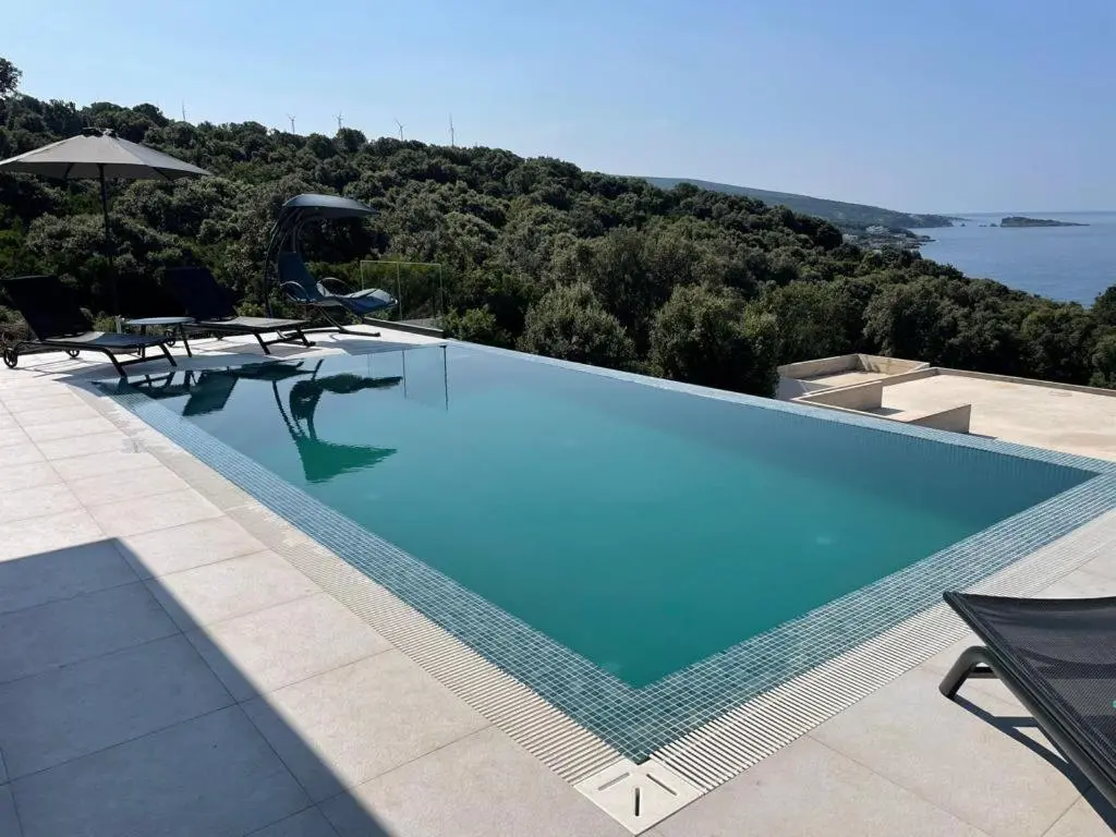 img_id_769961.webp
