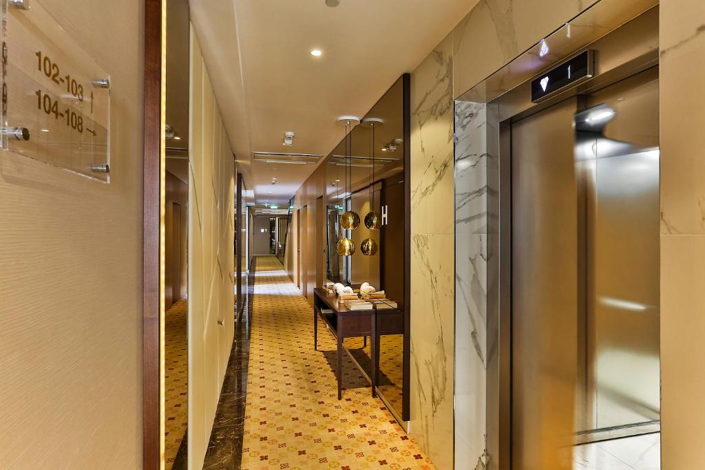 img_id_772190.jpg