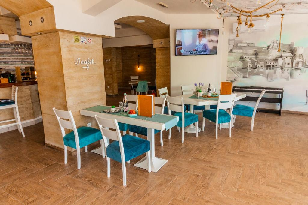 img_id_774116.jpg