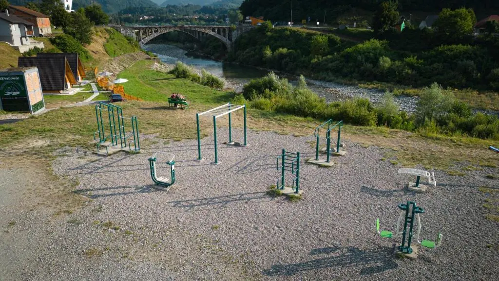 img_id_774965.webp