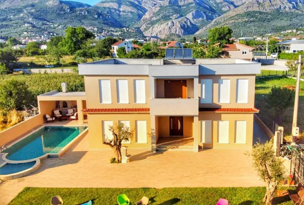 img_id_776242.webp