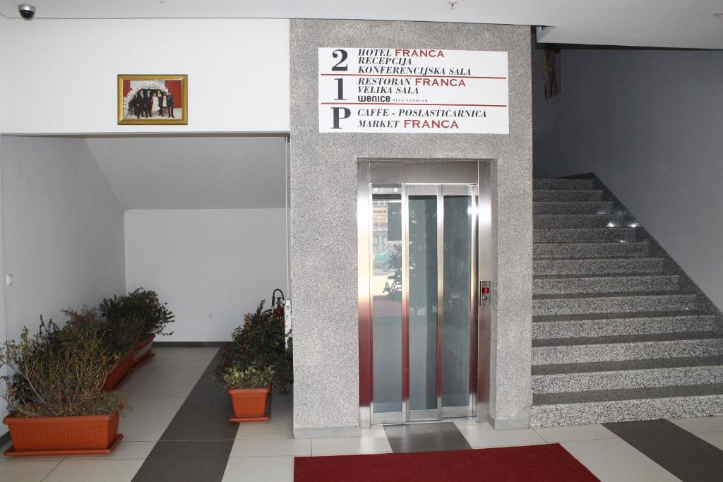img_id_780564.jpg