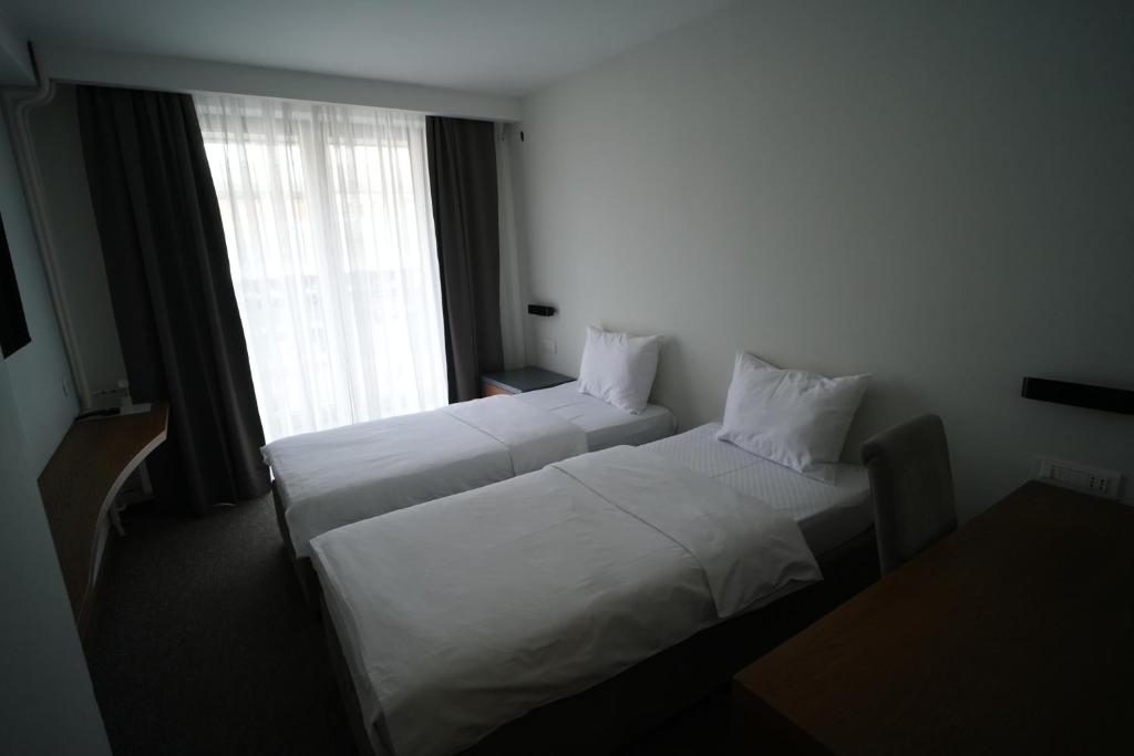 img_id_780617.jpg