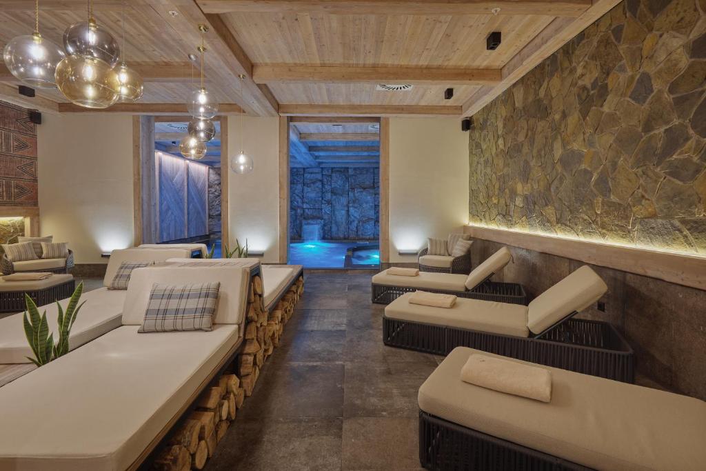 img_id_783180.jpg