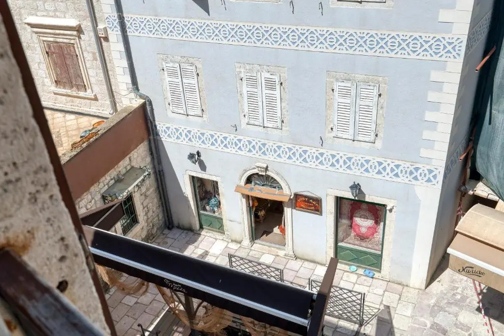 img_id_787603.webp
