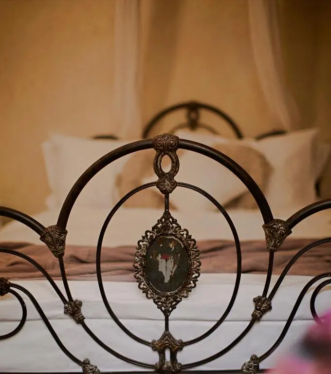 img_id_794987.webp