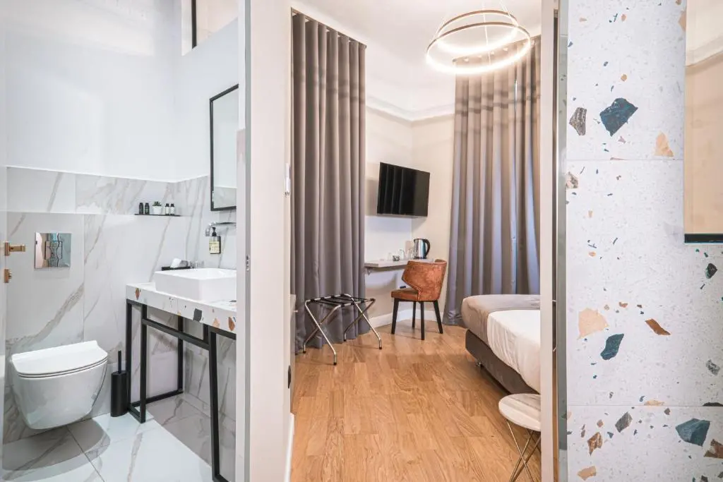 img_id_796916.webp
