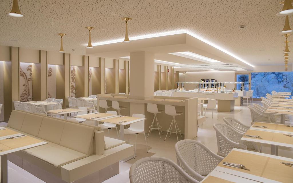 img_id_800418.jpg