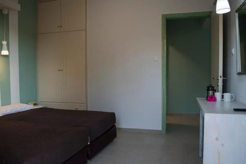 img_id_806626.webp