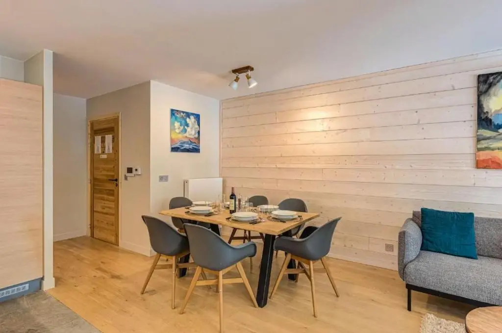 img_id_987198.webp