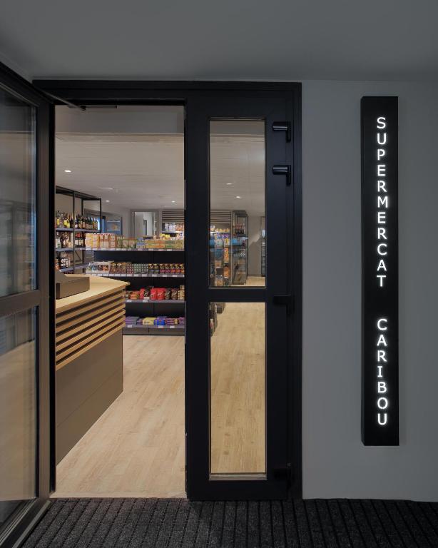 img_id_1047589.jpg