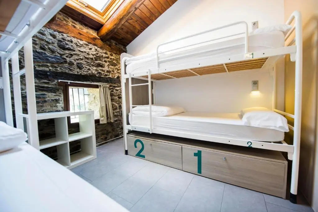 img_id_1052944.webp