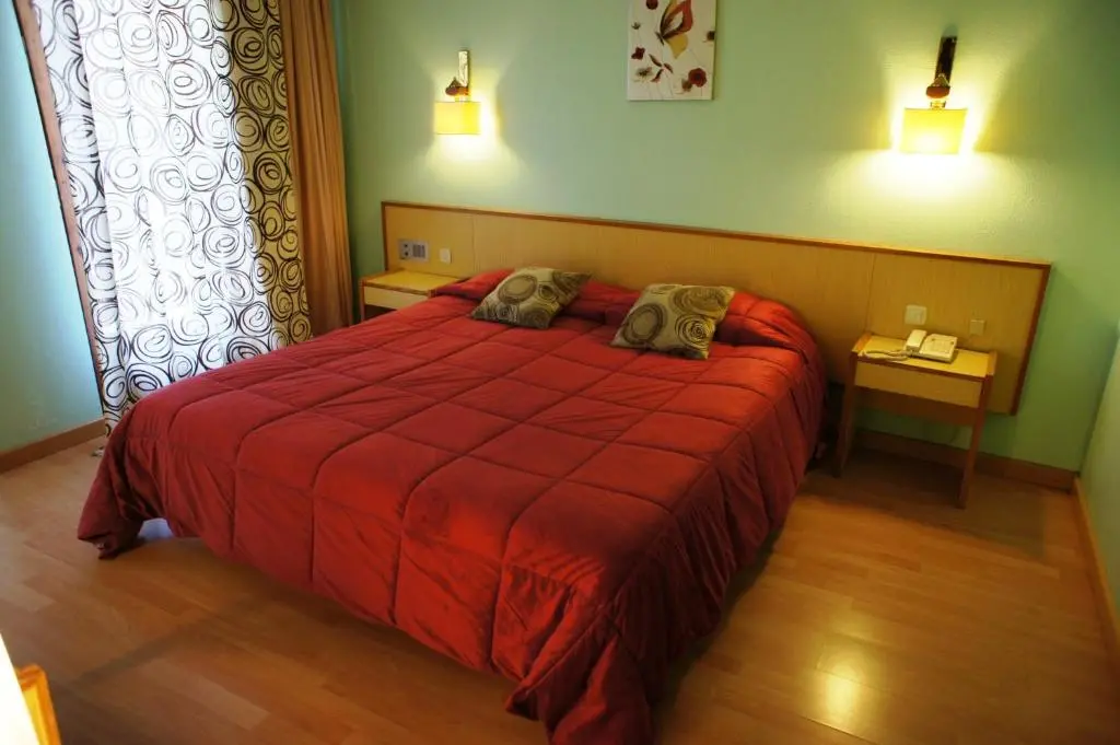 img_id_1053278.webp