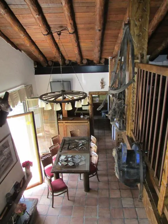 img_id_1055077.webp